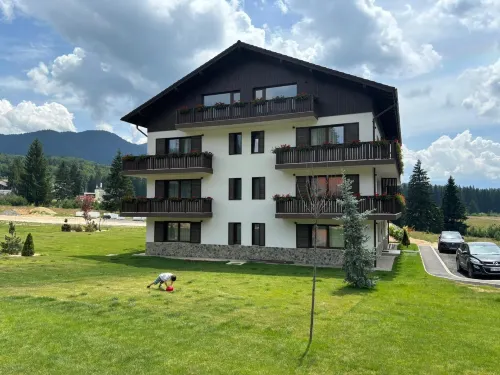 Albert Residence Grand Chalet Hotels in Cristian