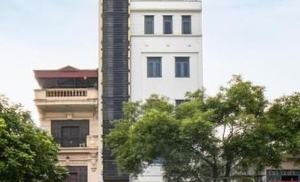 Toan Thang Hotel by Bay Luxury