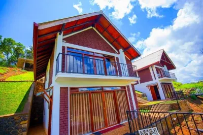 Dowa Elegance Resort Các khách sạn gần Nine arches bridge
