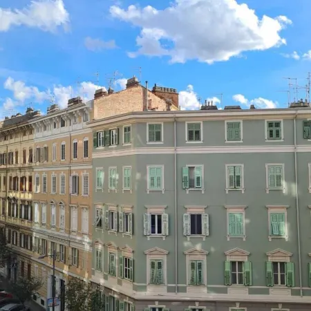 Eleonora's House