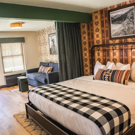 Altus Lodge