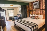 Altus Lodge Hotels in Silverton