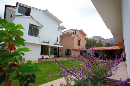 MUJU Отели рядом с достопримечательностью «Валье Саградо»