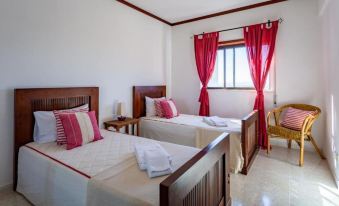 Alvor 2 Bedrooms Balcony Flat