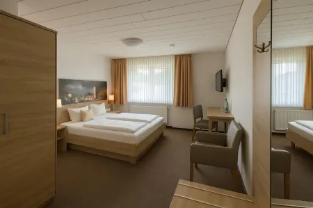 Haven Hotels - Bochum Отели рядом с достопримечательностью «Nüfer»