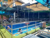 B Garden Palisades Hotels in Loburo