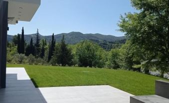 La Casa Del Rio