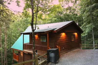 Always & Forever 1 Bedroom Cabin by Redawning