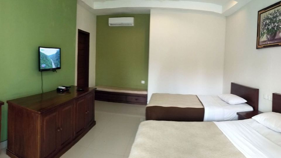 Mascot Beach Hotel Senggigi