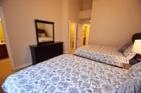 노트르담까지 도보 거리, 넓은 3베드룸 타운홈, 차고 있음, 가족 친화적인 편의시설 123p