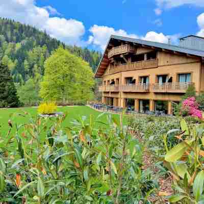 Domaine de Montagne - Hôtel Chalet Frère Joseph Hotel Exterior