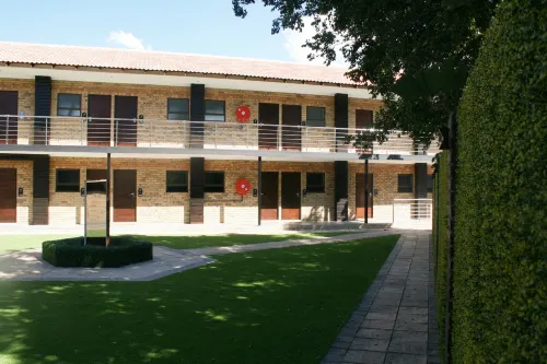 Palm Swift Luxury Accommodation Hotels in Brits