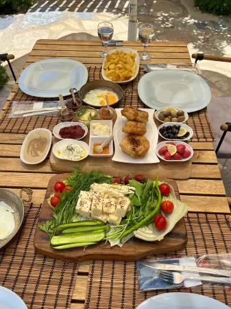 Satsuma Butik Otel Отели в г. Сеферихисар