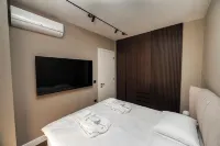 Ideal Apartments Hotels near Srpska Pravoslavna Crkva