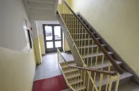 Apartment for Four with Free Parking Hotels in Trnovo District