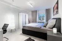 MOLA Apartments-Historic apartment in the Bachviertel-Altstadt-Parking lot- WLAN