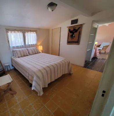 Tucson Desert Crystal Cabin Historic Ranch 2BR with Amazing Mountain View