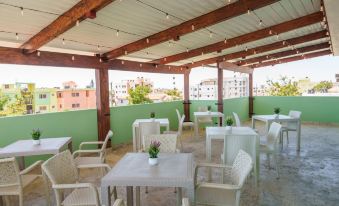 Hotel El Dorado - Housity
