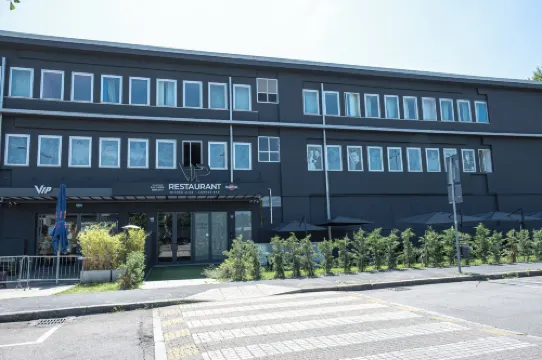 Queen Hotel 세스토 산 지오반니 호텔