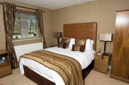 Hunday Manor Country House Hotel Отели в г. Дин