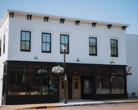 St. James Social Hotels in Bayfield