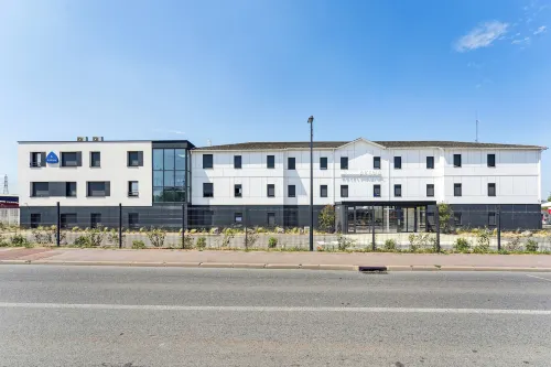 Hôtel Akena Pierrelaye Hotels in Herblay