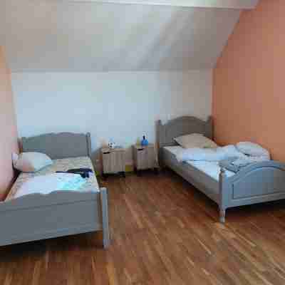 Spacious family home close to the sea Rooms