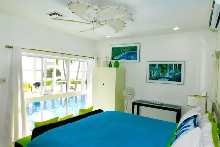 The Pools #1- the Luxury Beachfront Hideaway with Private Pool