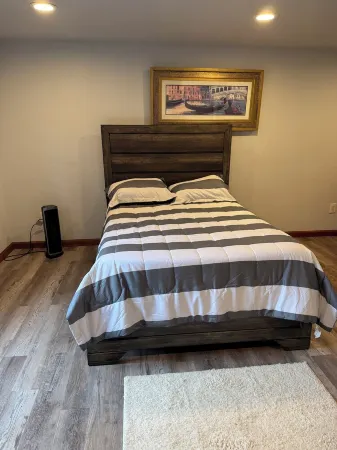 Delightful studio with WiFi in Stockton Отели рядом с достопримечательностью «In Season»