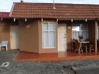 Paradise Found!  Walk to Beach & Town -- Can add B28 for larger family!