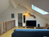Large renovated villa on wooded garden veranda and pool HEATED