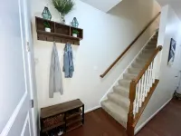 Charming DC Townhome with 3 Private Bedroom Suites Hotels near Benning Park