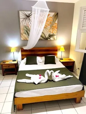 Bungalow pitaya 2 minutes from the beaches of sainte Luce