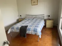 Melaleuca Retreat Marion Bay at the edge of Innes.