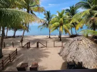 Beachfront Blue Moon Cabana  -Gold Standard Approved- Hotels in Hopkins