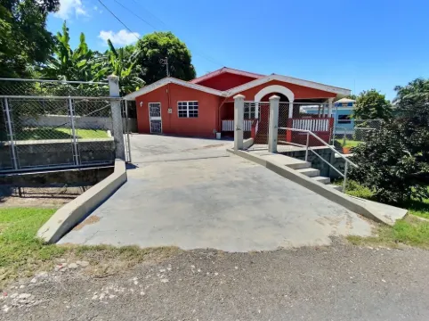 Mountain View In Town With King Suite (Midterm Available)