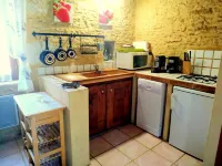 Authentic small Périgord house with salt pool at the gates of SARLAT