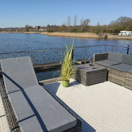Houseboat Fjord Serina with bio-sauna and roof terrace in Schleswig