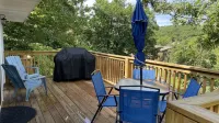 PRIVATE Lakehouse, SwimDock, Close to Strip.