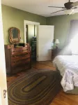 Riverfront Plum Crazy Bungalow w/boat dock! 10 min to Gulf, close to beaches!
