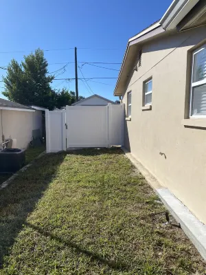 Sunrise, Suntan, Sunset repeat! Coastal getaway! 2 bd, pet and kid friendly Hotels in Holiday