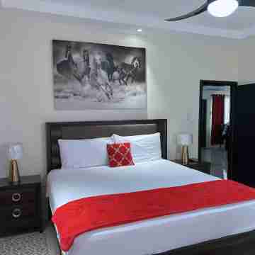 Pyramid Bliss - One Bedroom Rooms