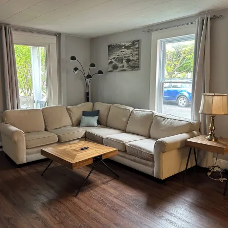 Dundas street home