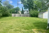 Bungalow in the heart of Greensboro, close to Downtown, restaurants and shops Hotels near Greensboro Public Library - Central Library