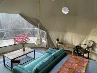 Cozy, Seasonal Geo-Dome with Heat/AC on Private Hiking paradise in Gunks. Hotels in Gardiner