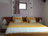 LES FLAMBOYANTS LA PETITE MAISON CRÉOLE Hotels in Anse-Bertrand