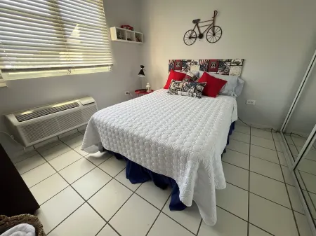 Serene Coastal Getaway with Amazing Ocean View Отели в г. Machos