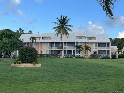 Sunset Reef: An Oceanfront 3 Bedroom Condo in Gentle Winds