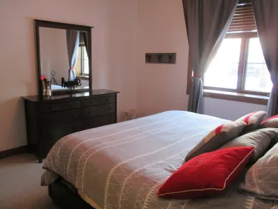 Comfy condo - Les Manoirs minutes from the hill