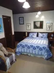 Charming and cozy chalet on the mining side of Vila de Maringá.